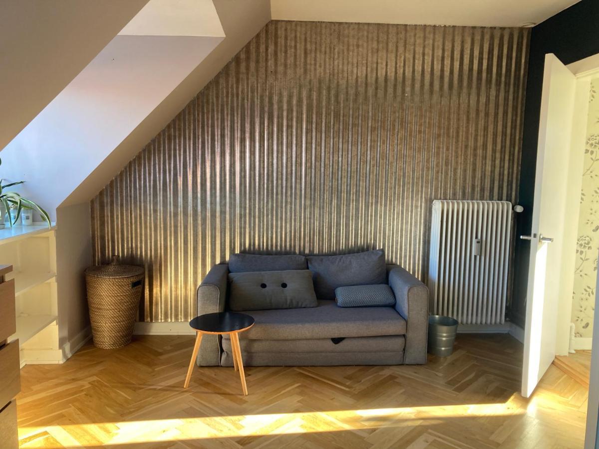 Privatunterkunft Cosy In Residential Part Of Copenhagen, With Free Street Parking And Shared Bathroom